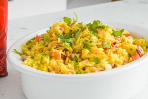 ARROZ-PILAF-DE-ATUM-MILHO-E-TOMATE