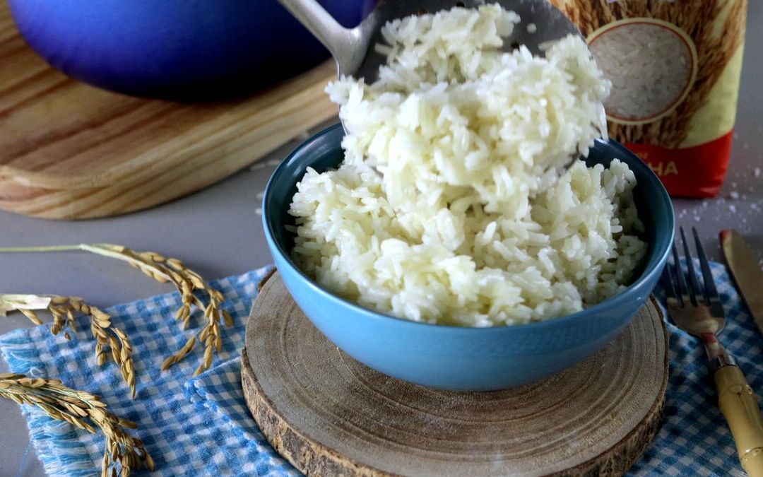 Calorias e benefícios do arroz branco cozido
