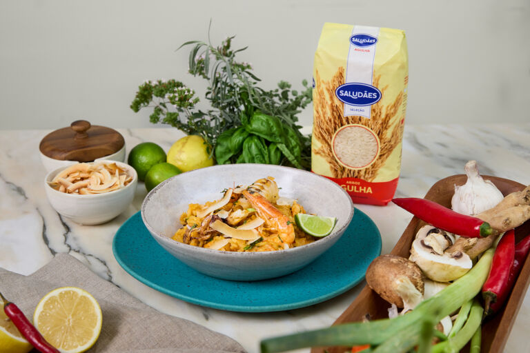 Foto de Como preparar arroz de lulas e camarão