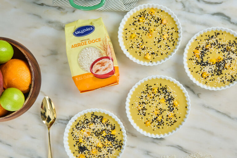 Foto de Arroz amarelo com manga