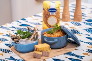 imagen receta Petinga frita com arroz de tomate: receita deliciosa e fácil