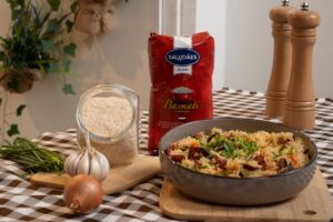 imagen receta Arroz com linguiça na panela de pressão